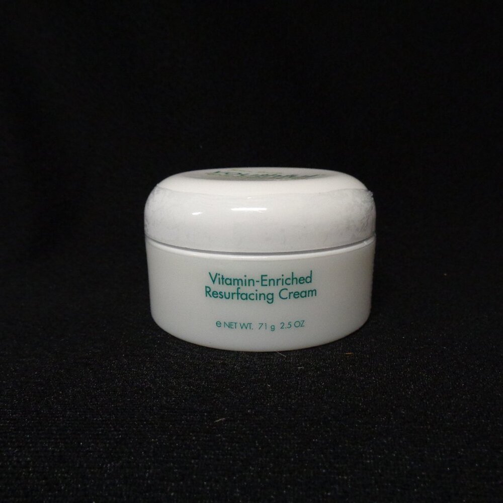 Susan Lucci Youthful Essence Vitamin-Enriched Resurfacing Cream disc. sealed